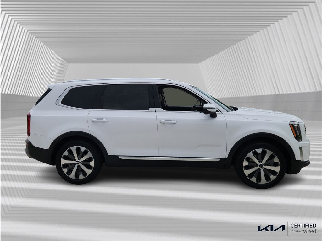 2021 Kia Telluride EX photo 3