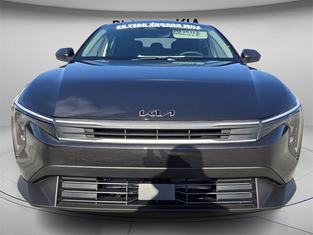 New 2025 Kia K4 LXS Sedan