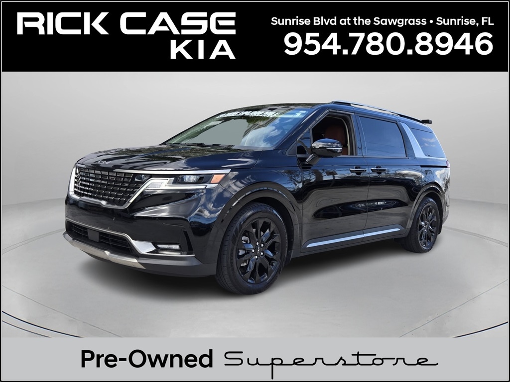 2024 Kia Carnival SX's photo