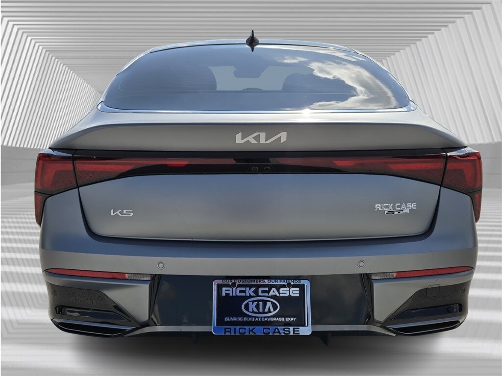 2026 Kia K5 GT-Line photo 4