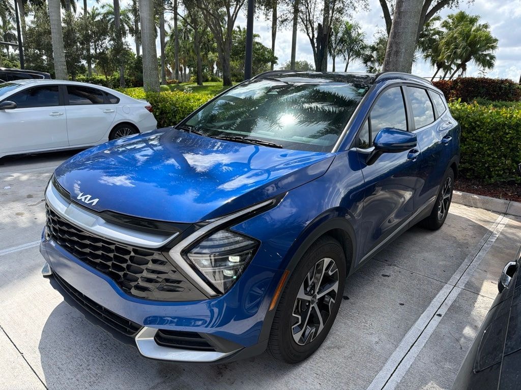 Certified 2025 Kia Sportage EX SUV