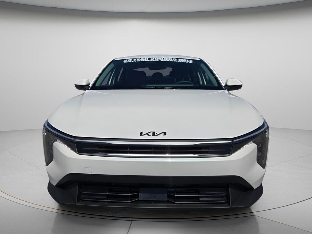 New 2026 Kia K4 LXS Sedan