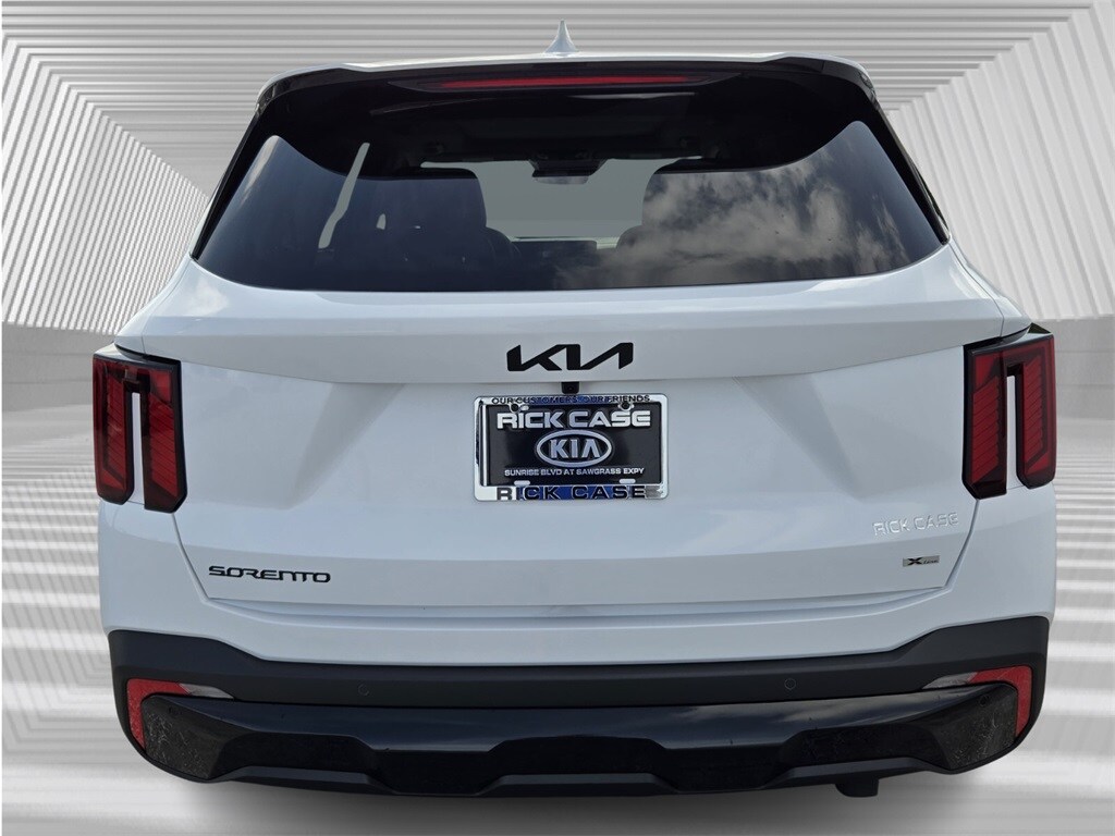 2026 Kia Sorento X-Line SX photo 4