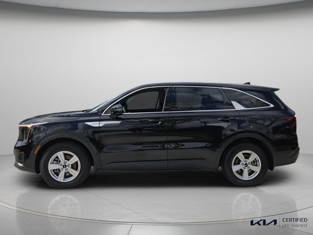 Used 2026 Kia Sorento LX SUV