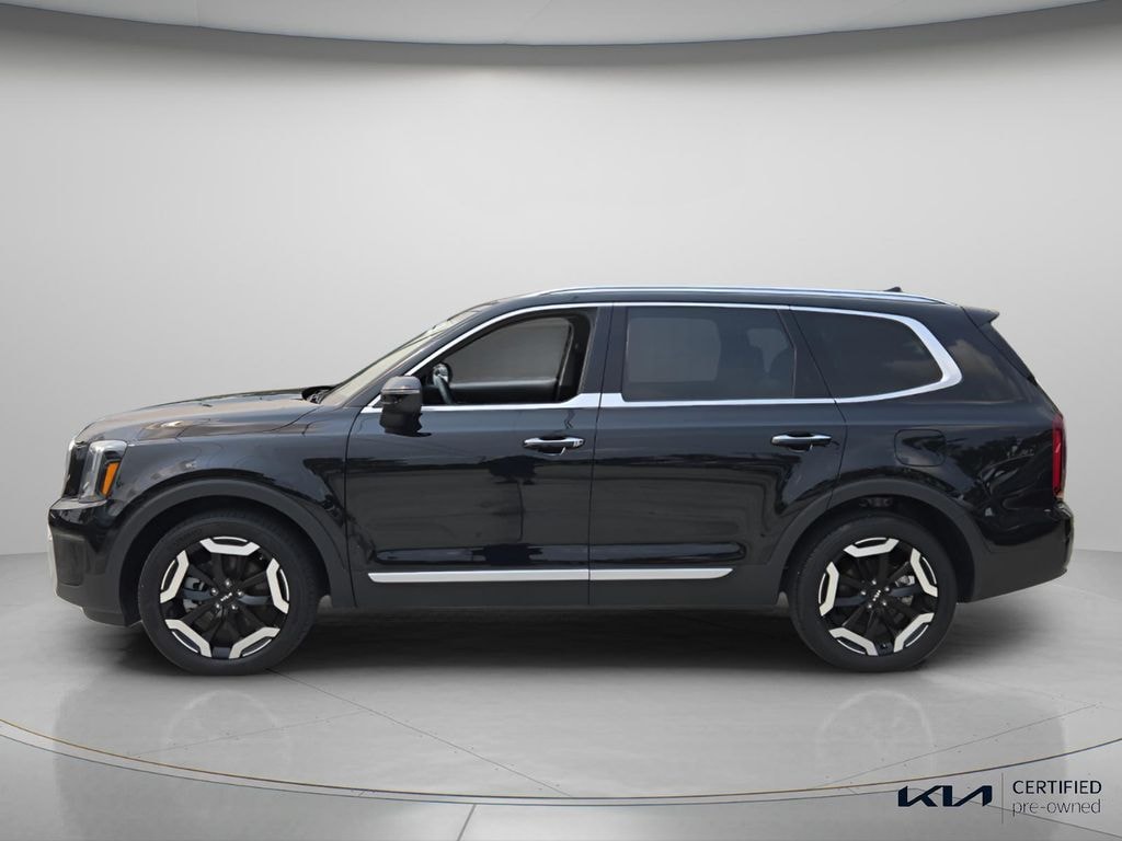 Used 2025 Kia Telluride S SUV
