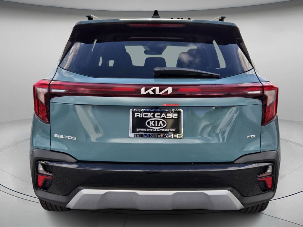 New 2026 Kia Seltos SX SUV