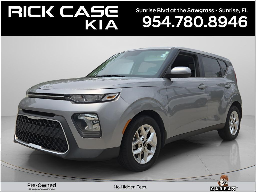 Certified 2022 Kia Soul LX Hatchback