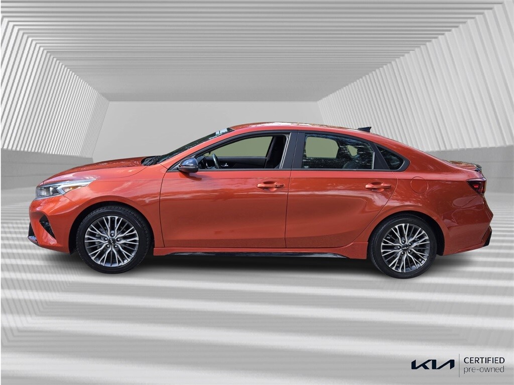 2023 Kia Forte GT-Line photo 2