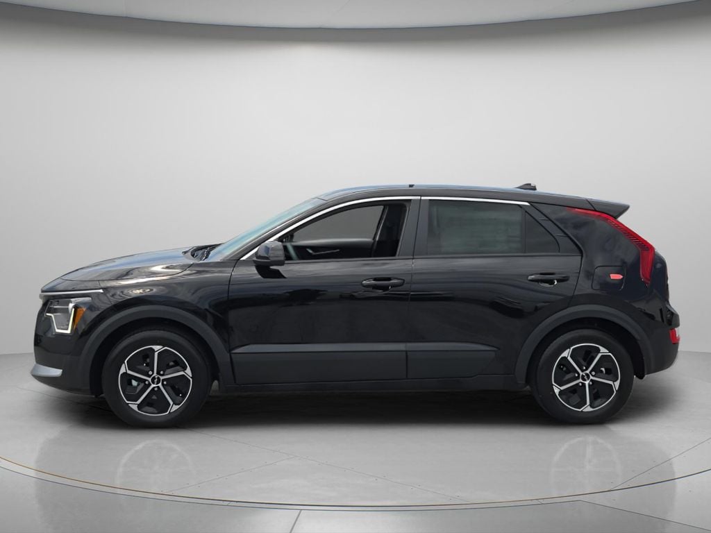 New 2026 Kia Niro LX SUV