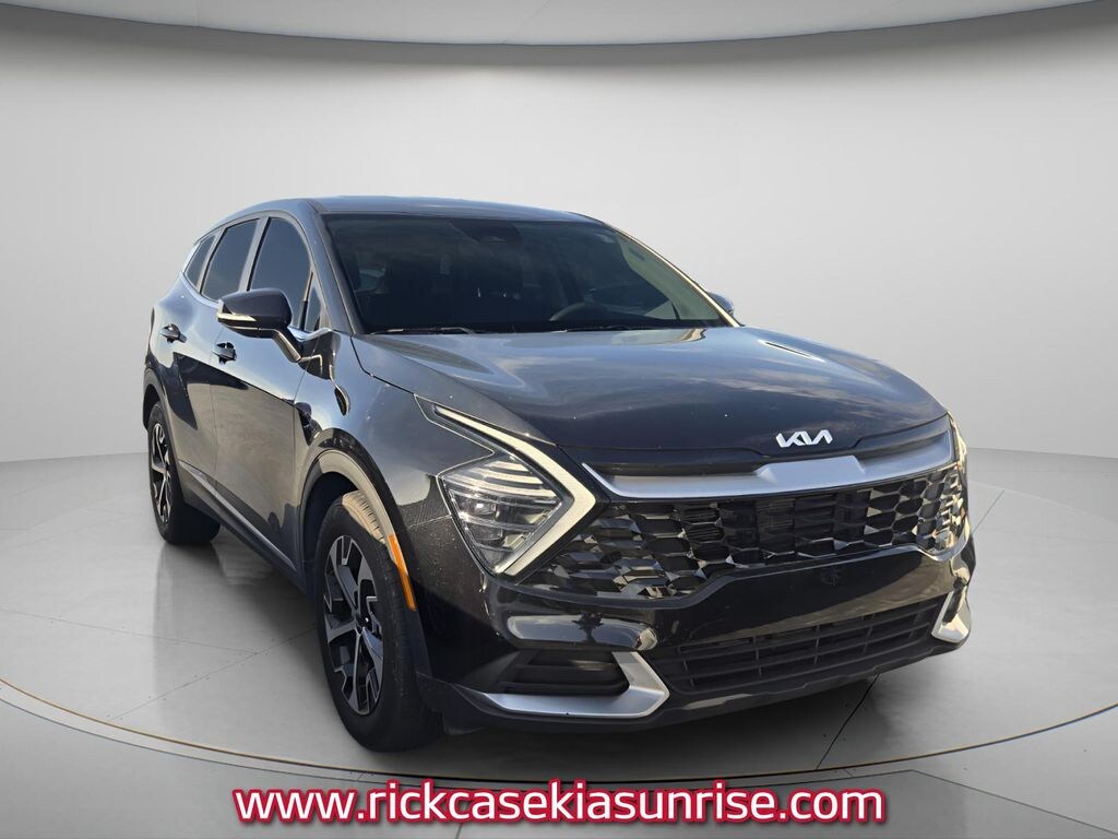 Used 2024 Kia Sportage EX SUV