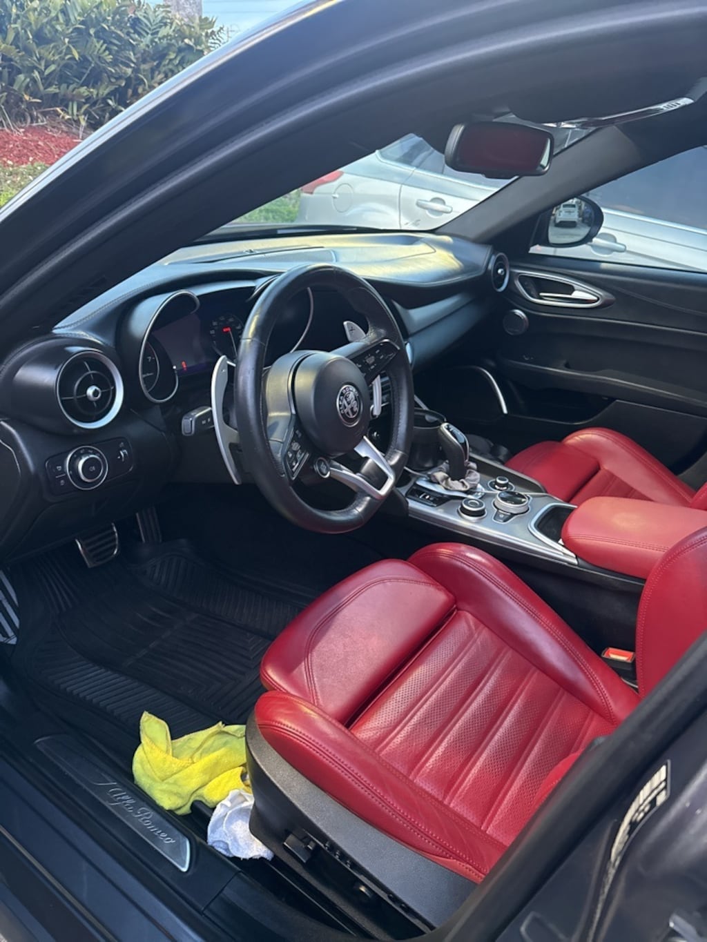 Used 2022 Alfa Romeo Giulia Veloce Sedan