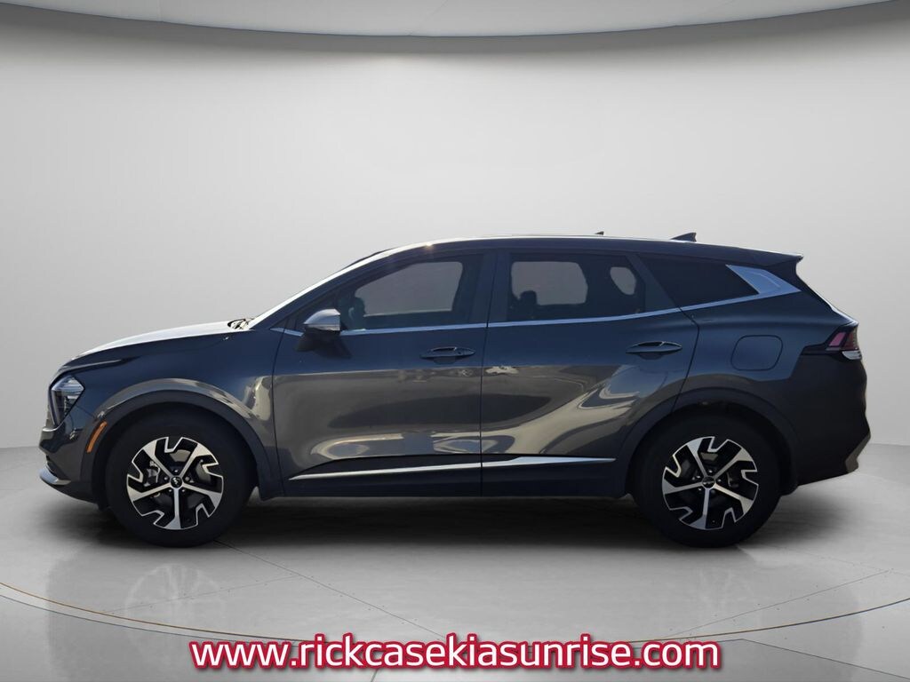 Used 2023 Kia Sportage EX SUV