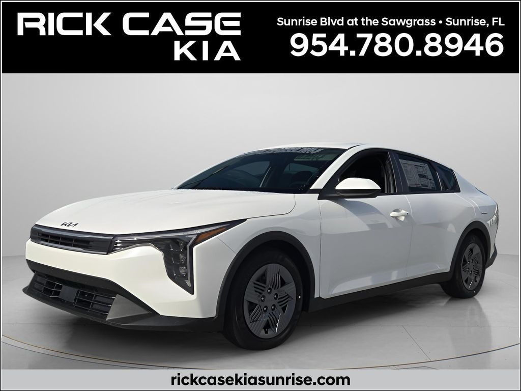 New 2026 Kia K4 LX Sedan
