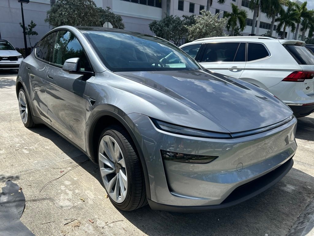 Used 2026 Tesla Model Y Standard Range SUV