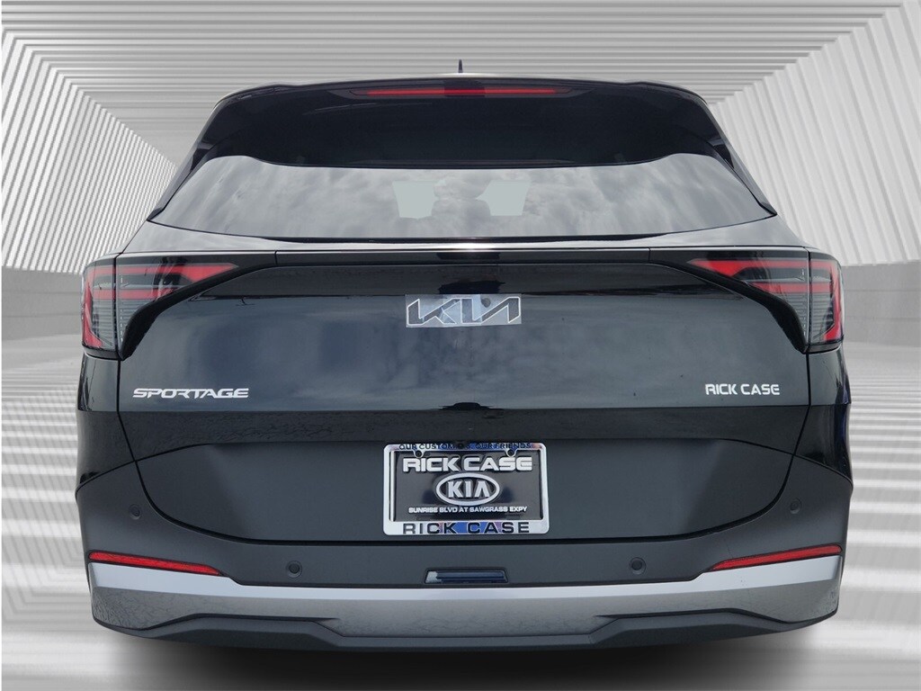 2026 Kia Sportage EX photo 3