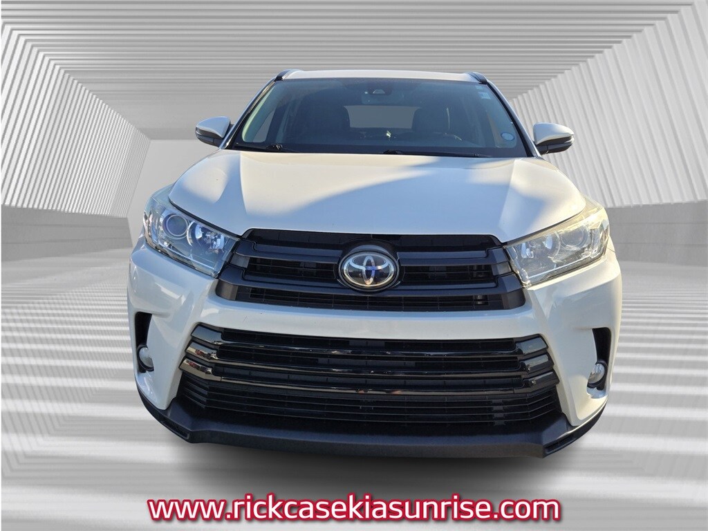 Used 2018 Toyota Highlander SUV