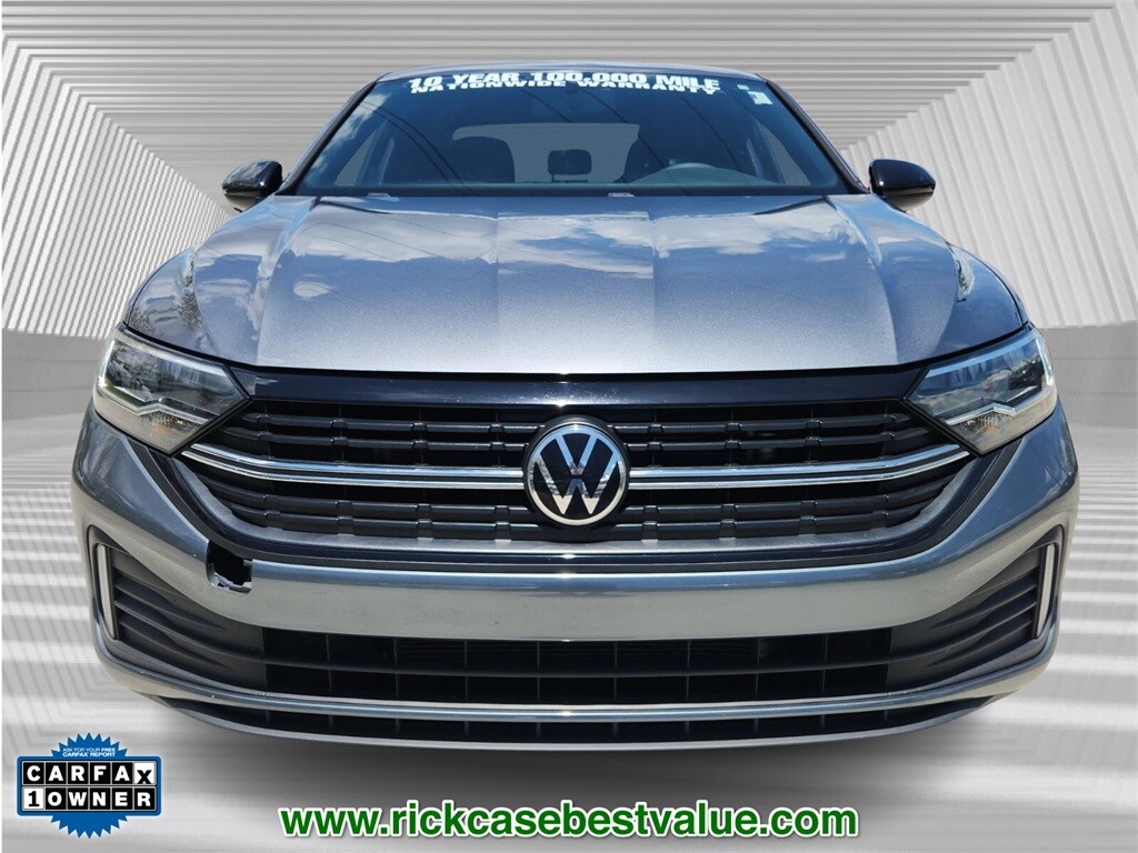 2022 Volkswagen Jetta 1.5T Sport photo 4
