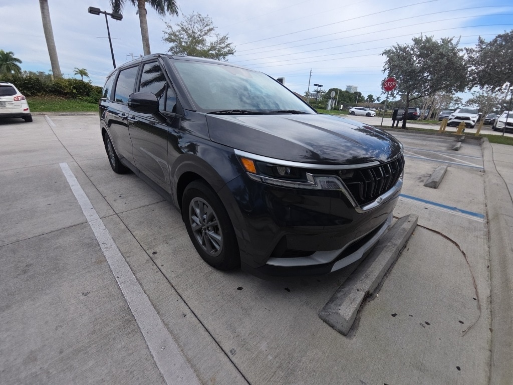 Certified 2024 Kia Carnival LX Seat Package Minivan/Van