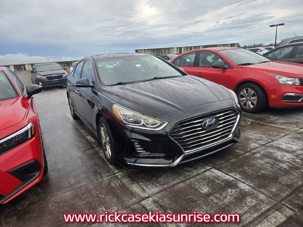 Used 2018 Hyundai Sonata Limited Sedan