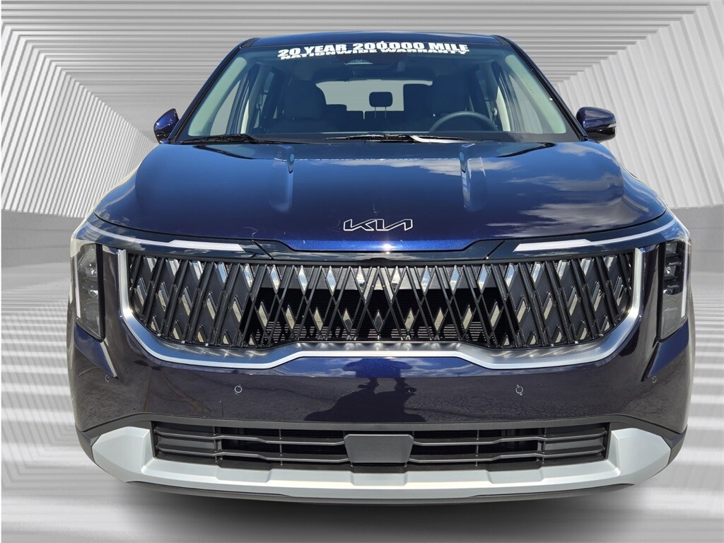 2026 Kia Carnival LX photo 3