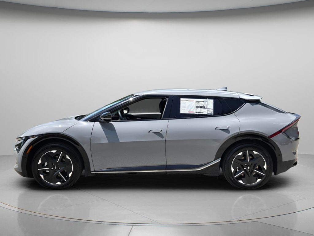 New 2026 Kia EV6 Wind SUV