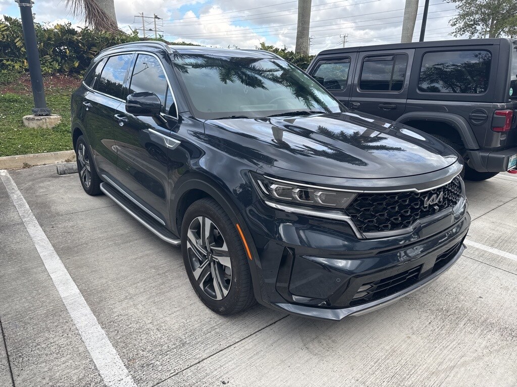 Certified 2023 Kia Sorento Plug-In Hybrid SX Prestige SUV