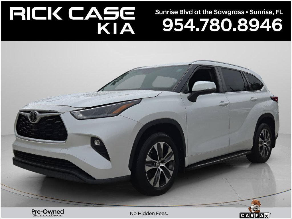 Used 2022 Toyota Highlander XLE SUV