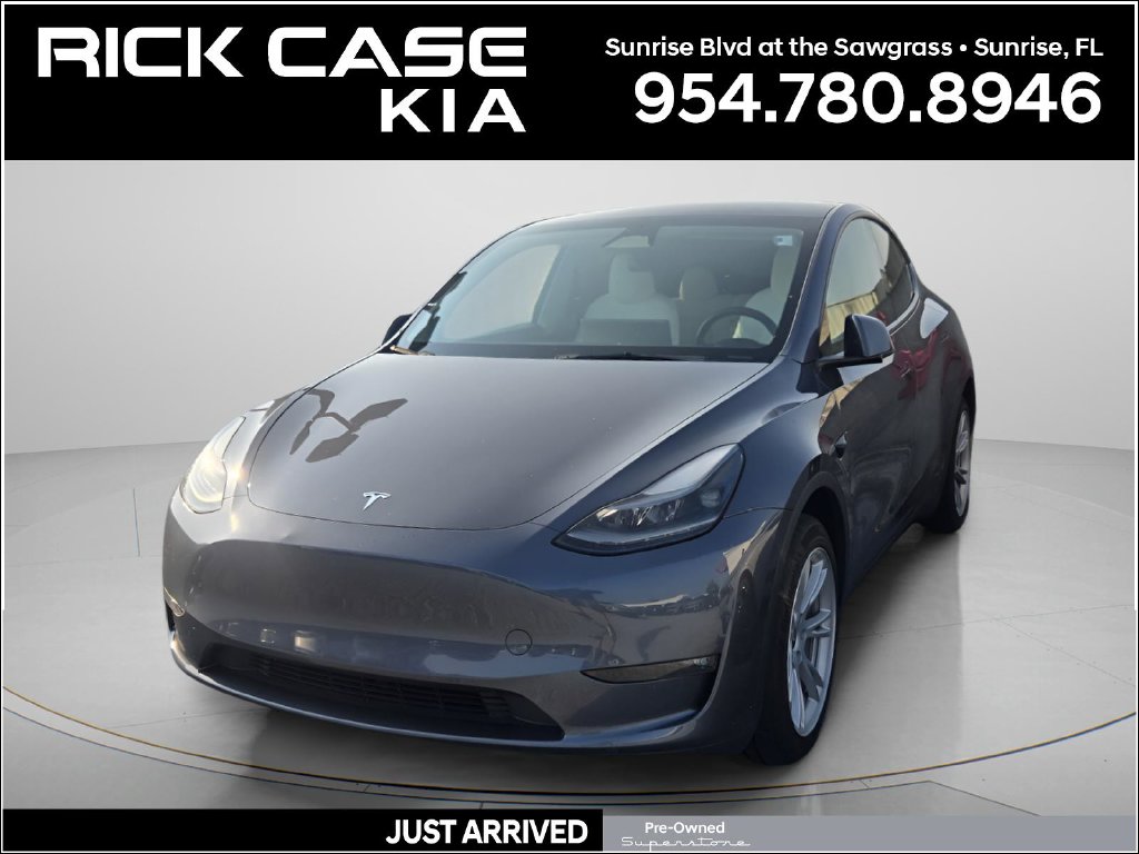 2023 Tesla Model Y Base