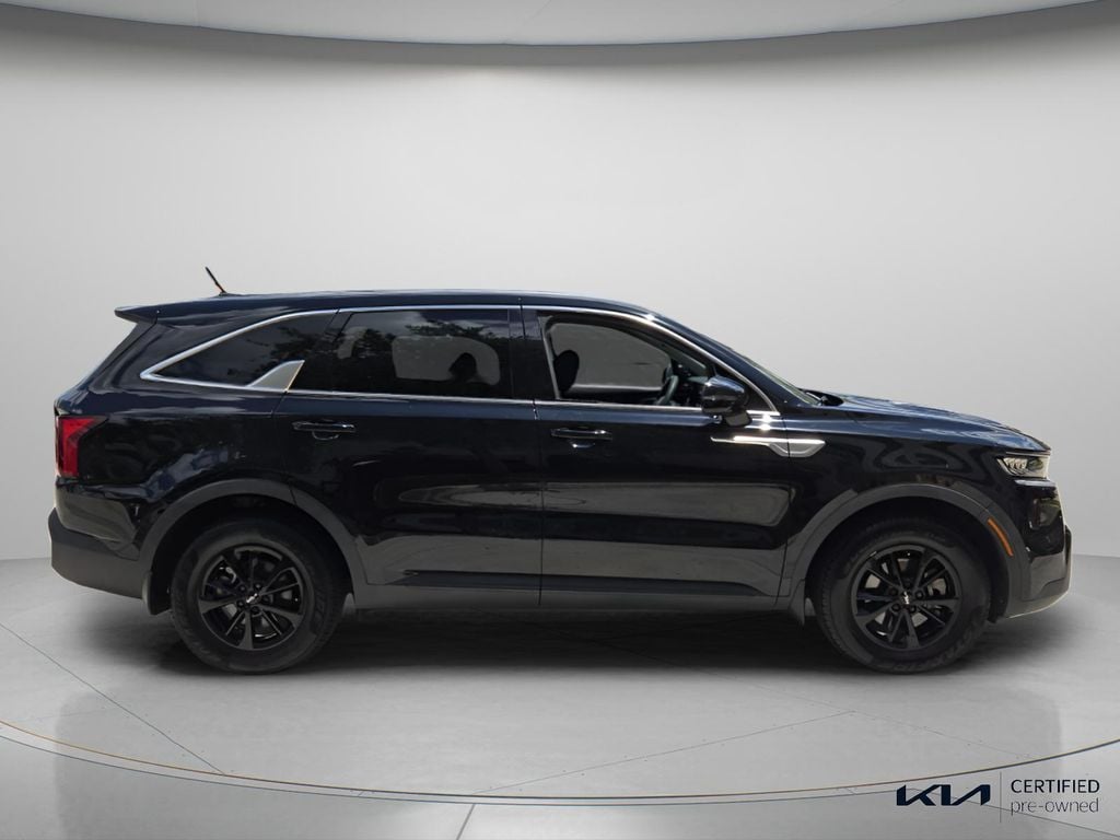 Certified 2022 Kia Sorento LX SUV