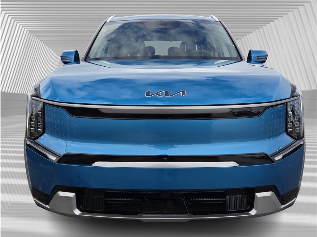 2026 Kia EV9 Land photo 3