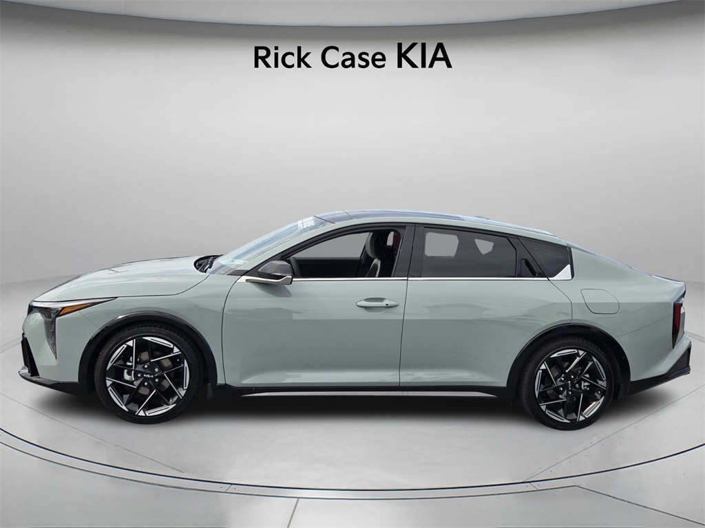 New 2025 Kia K4 GT-Line Sedan