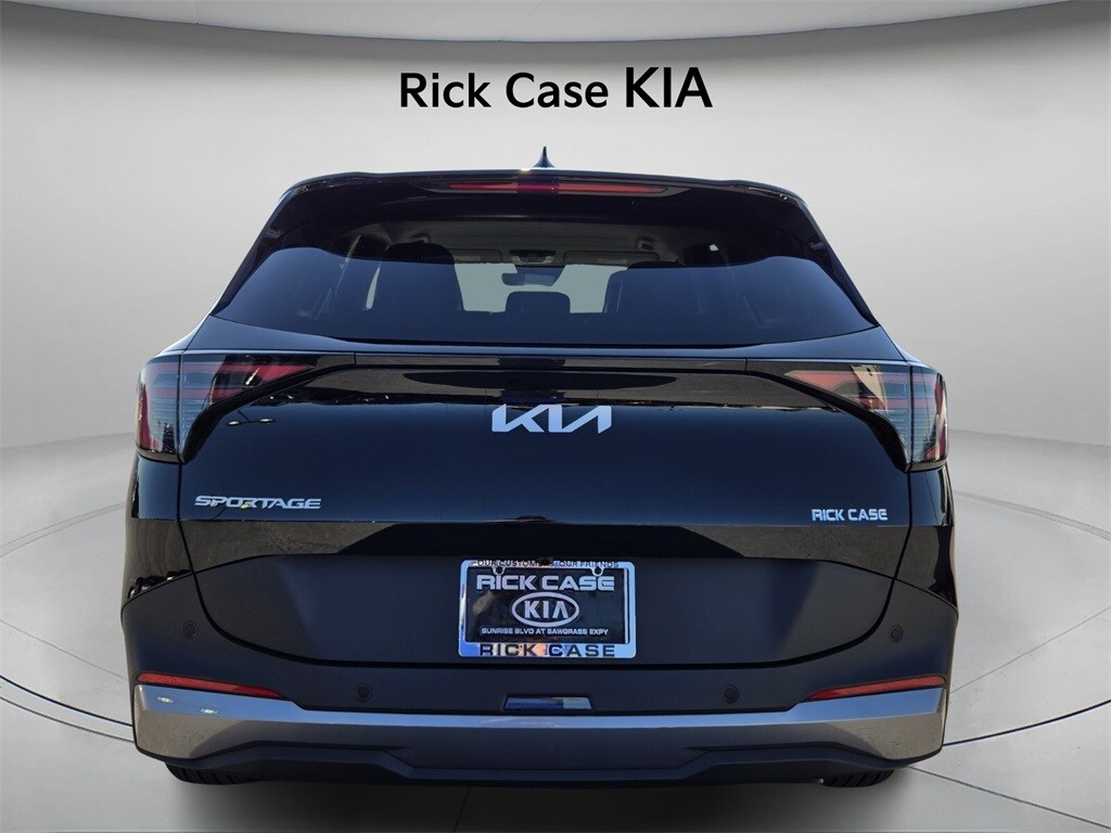 2026 Kia Sportage EX photo 4
