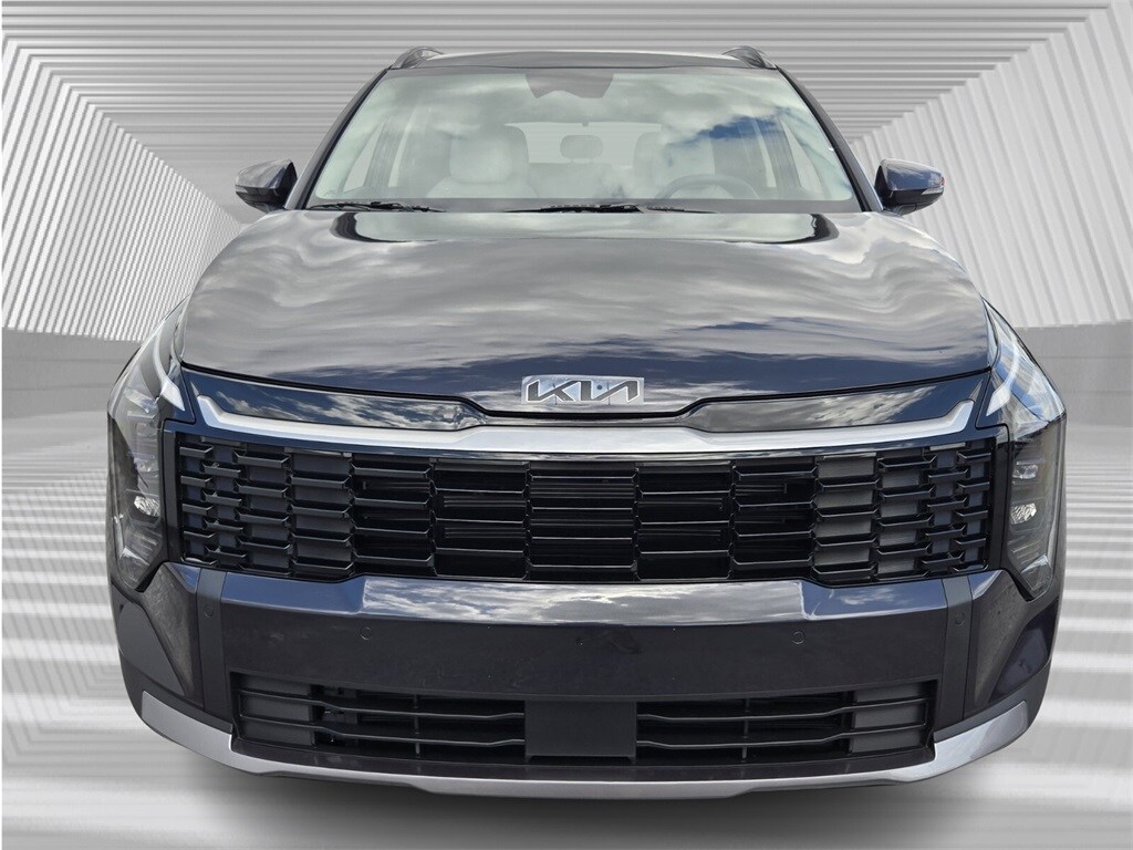 2026 Kia Sportage EX photo 3