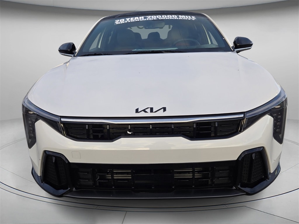 New 2025 Kia K4 GT-Line Turbo Sedan