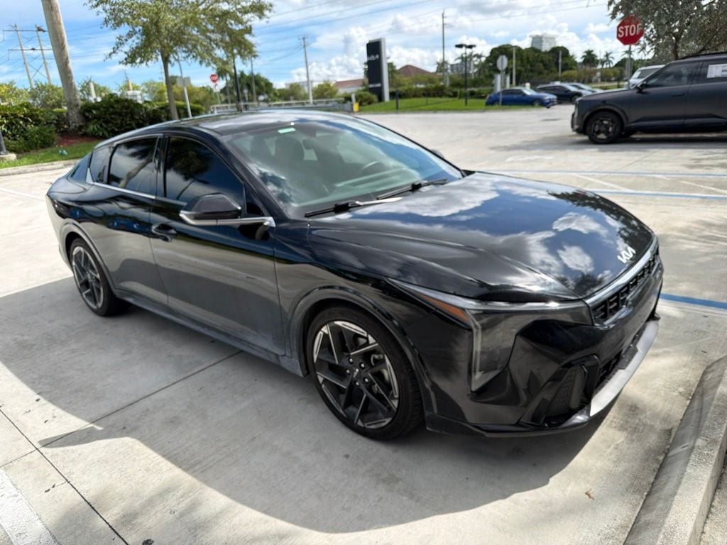 Certified 2025 Kia K4 GT-Line Sedan