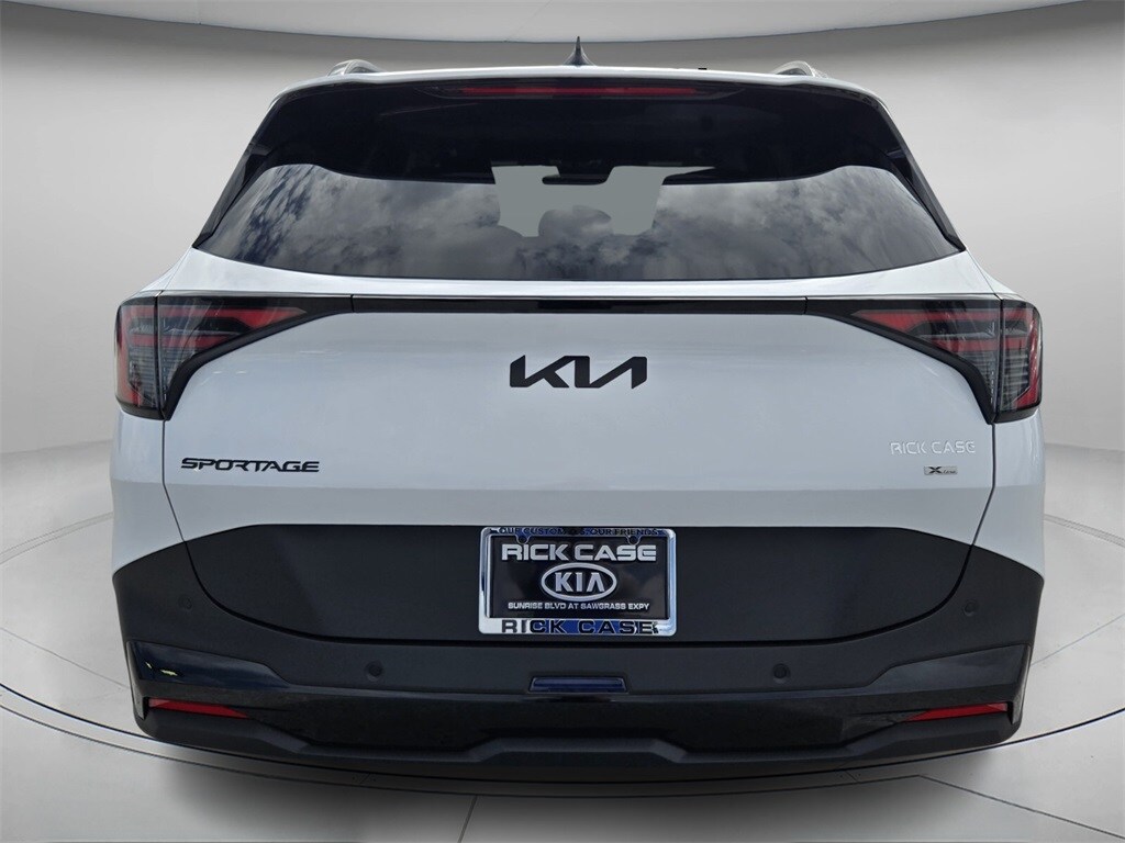 2026 Kia Sportage X-Line photo 3
