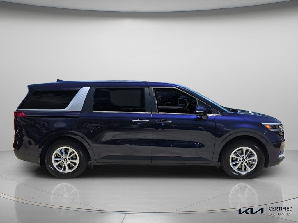 Certified 2024 Kia Carnival LX Minivan/Van