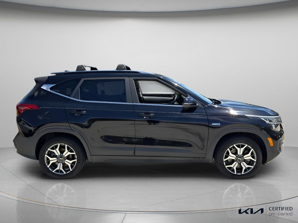 Used 2021 Kia Seltos EX SUV