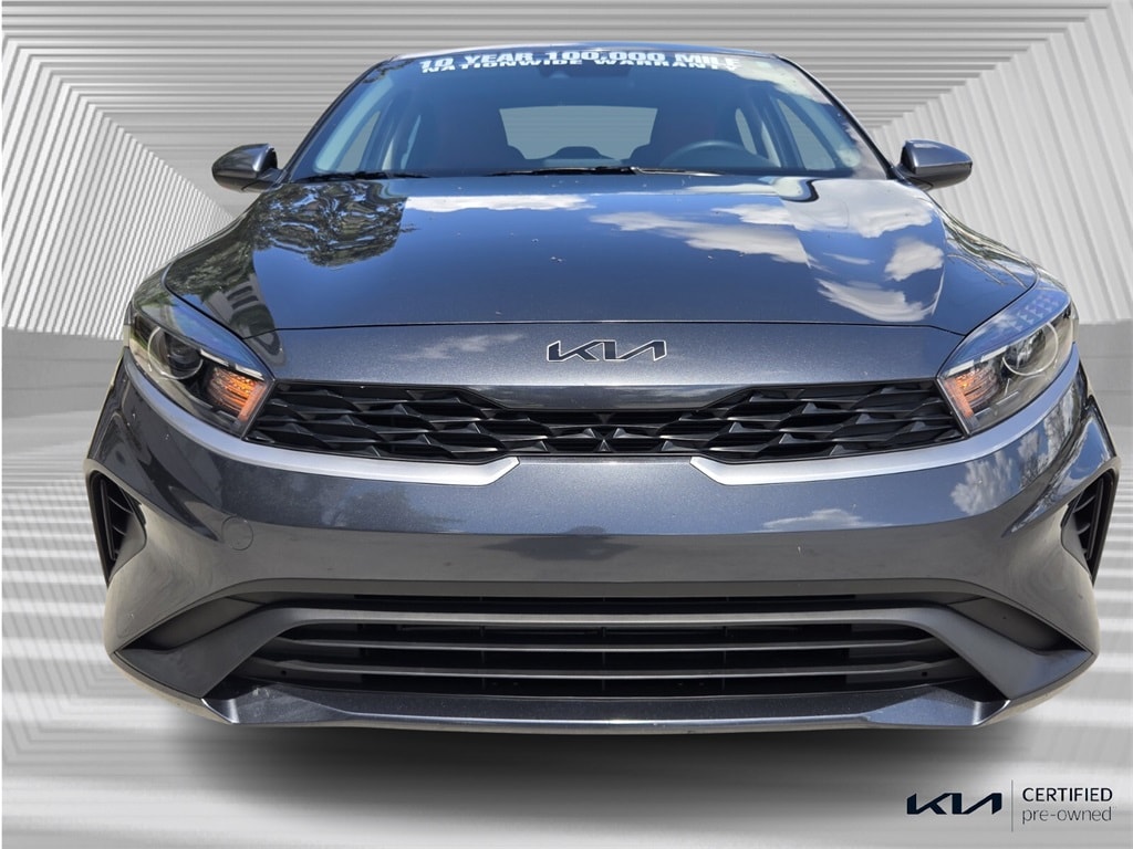 2024 Kia Forte LXS photo 4