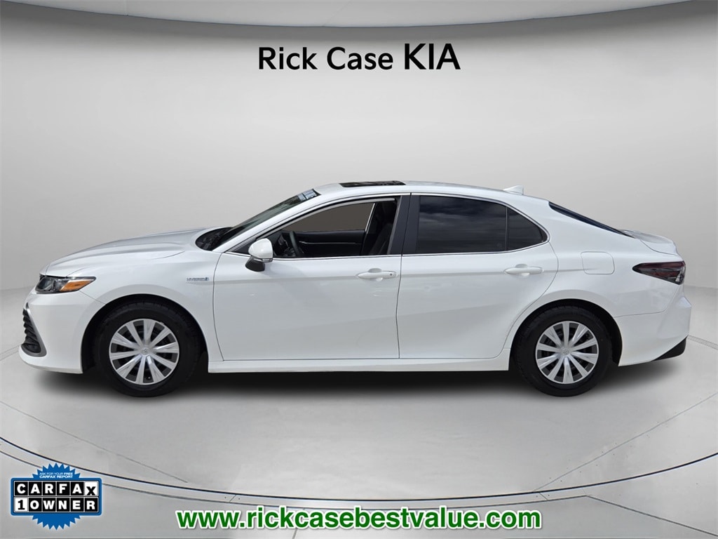 Used 2021 Toyota Camry Hybrid LE Sedan