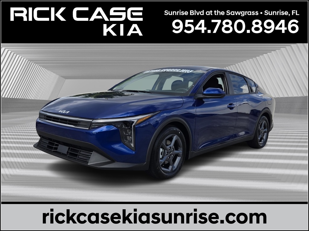New 2025 Kia K4 LXS Sedan