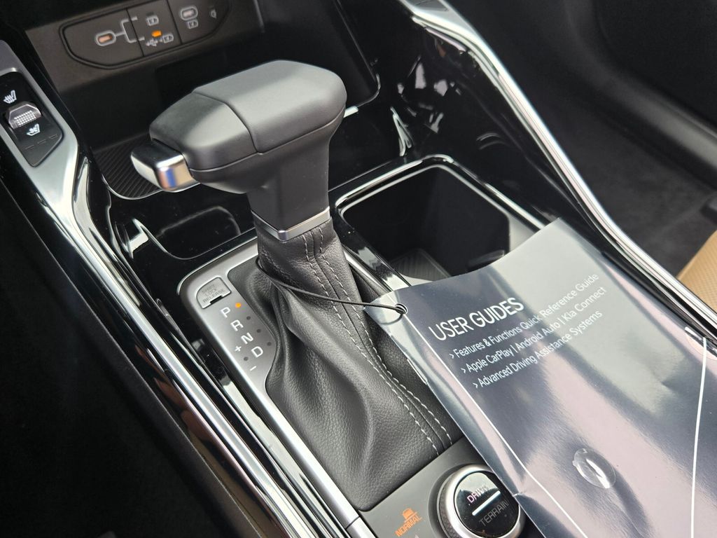 2026 Kia Sorento X-Line SX Prestige - Photo 13