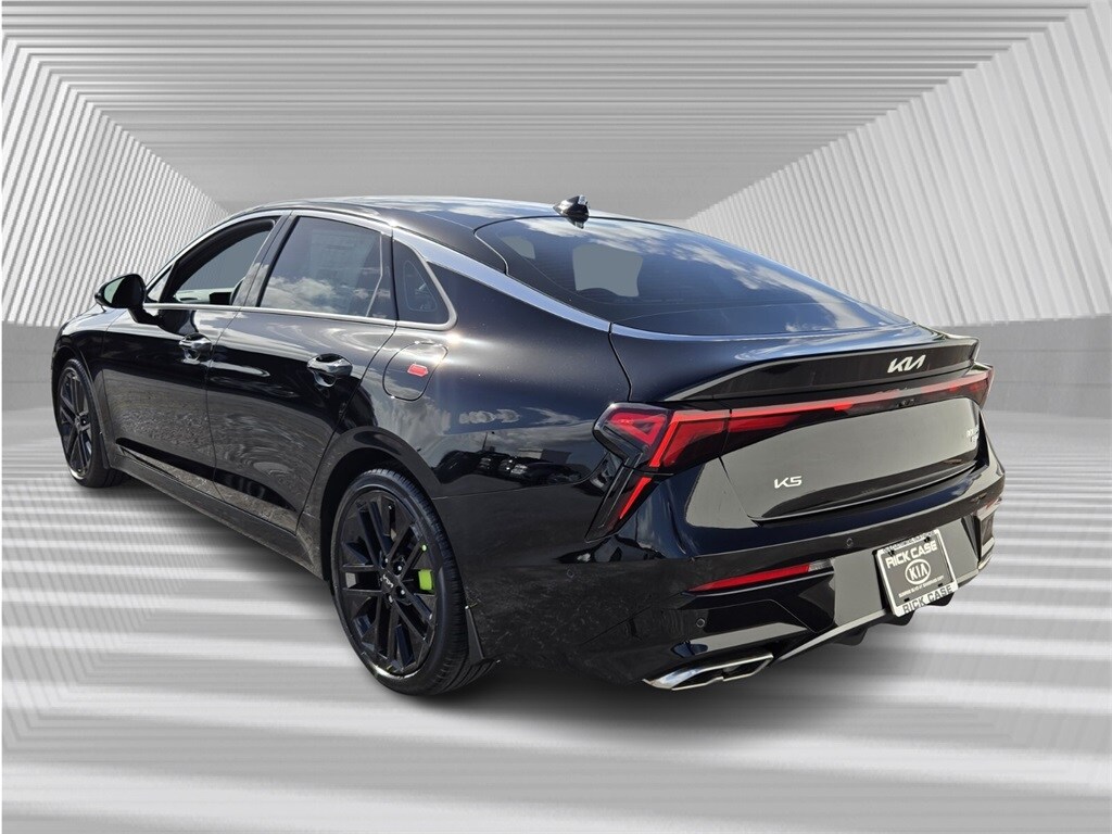 2026 Kia K5 GT photo 4