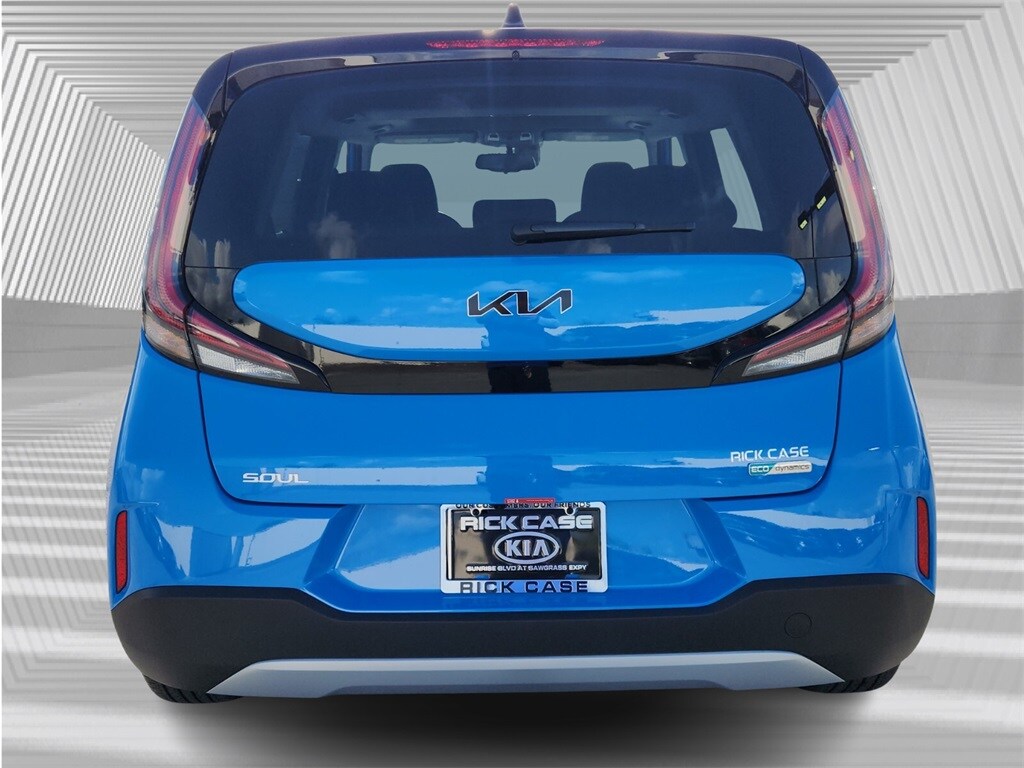 2025 Kia Soul EX photo 3