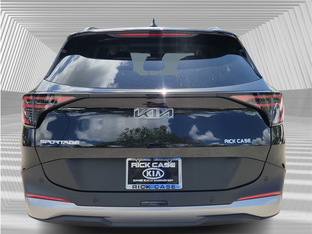 2026 Kia Sportage EX photo 4