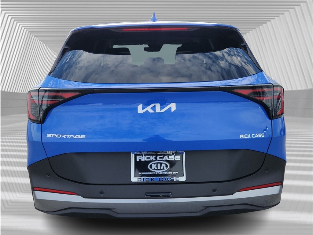 2026 Kia Sportage EX photo 4
