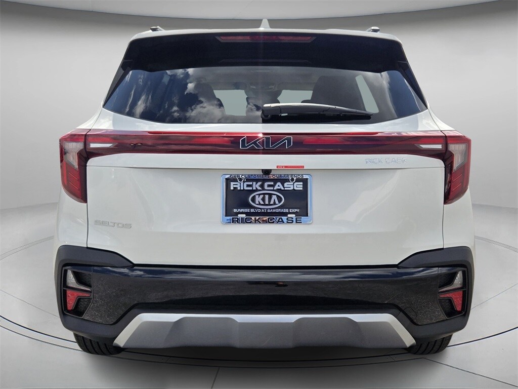 New 2026 Kia Seltos EX SUV