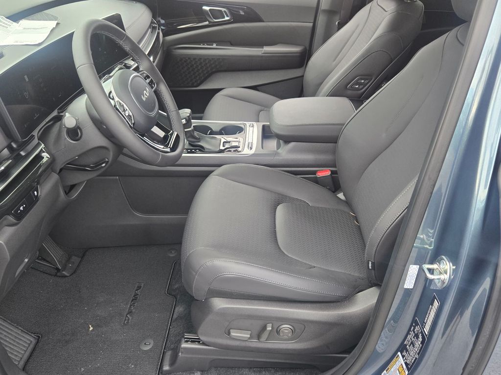 2026 Kia Carnival SX Prestige - Photo 6