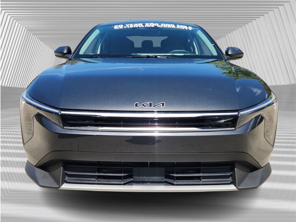 2025 Kia K4 EX photo 3