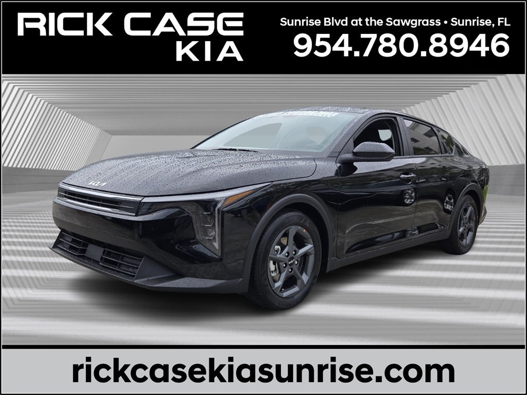 New 2025 Kia K4 LXS Sedan